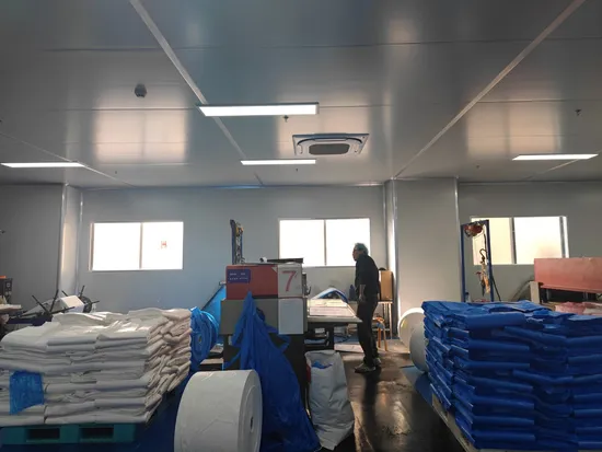 미용사 헤어컷 살롱 이발사를 위한 맞춤형 PE 플라스틱 일회용 케이프 앞치마